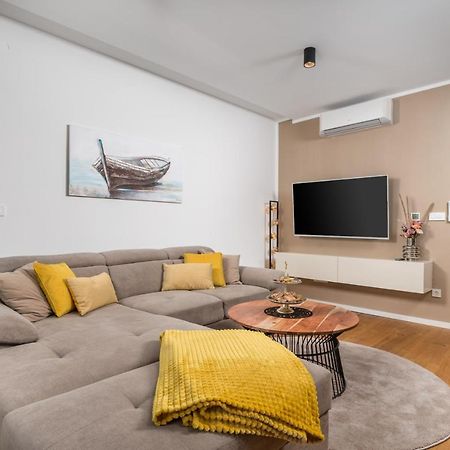 Apartment Top View With Balcony And Private Parking Rijeka Extérieur photo