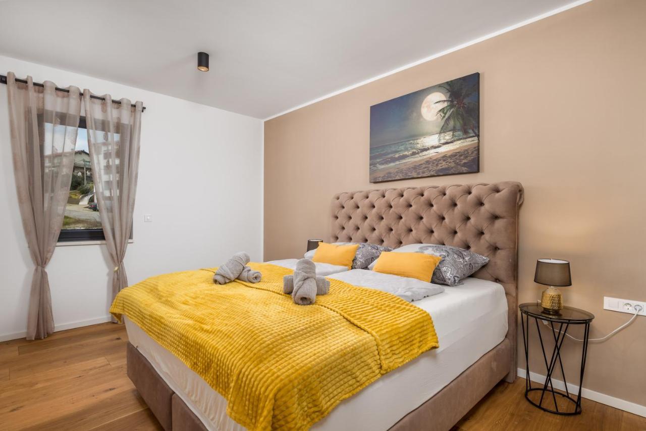 Apartment Top View With Balcony And Private Parking Rijeka Extérieur photo